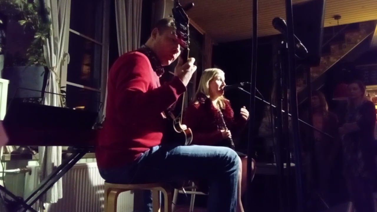M&ouml;ku baar open mic - Raimond&Evy