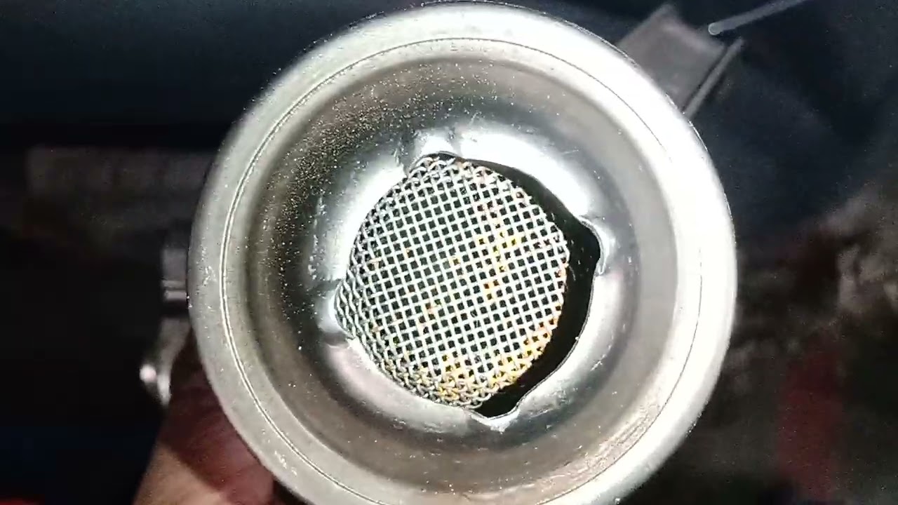 Amarok ascendendo luz de óleo, problema resolvido com sucesso.