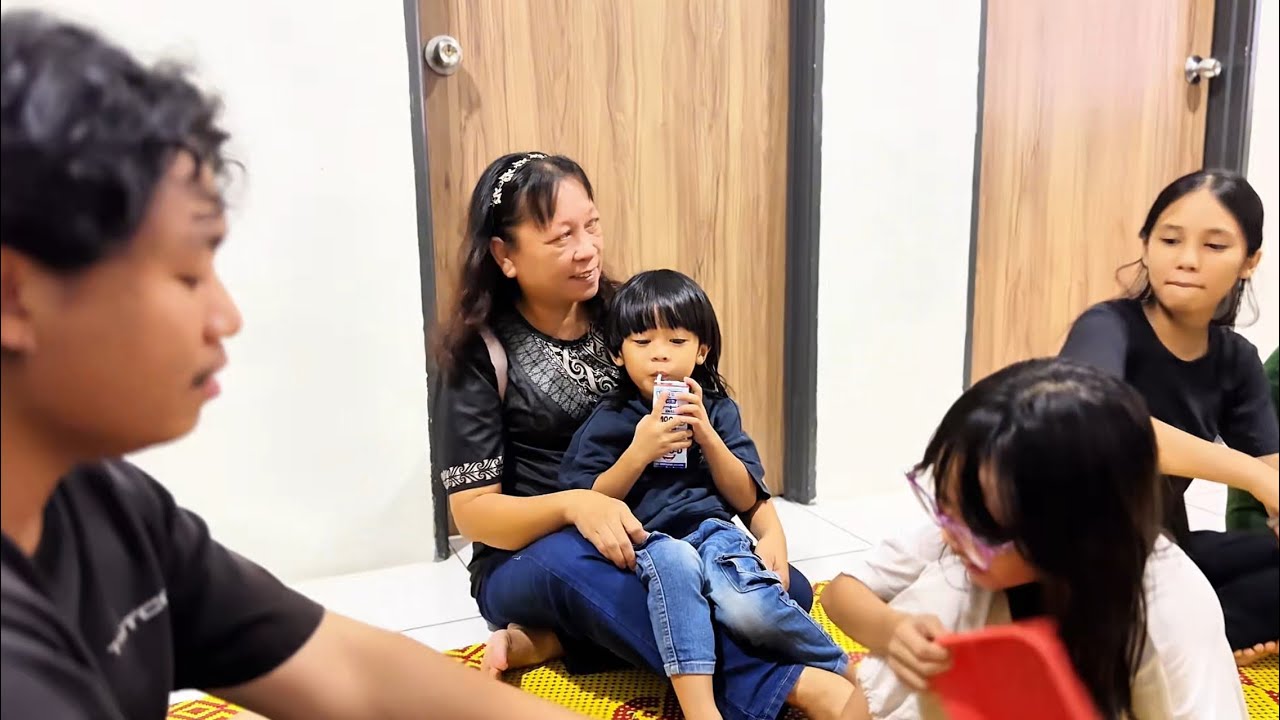 MOMMY DOLIA RINDU NANO?MAKAN MALAM BERSAMA FAMILY YT