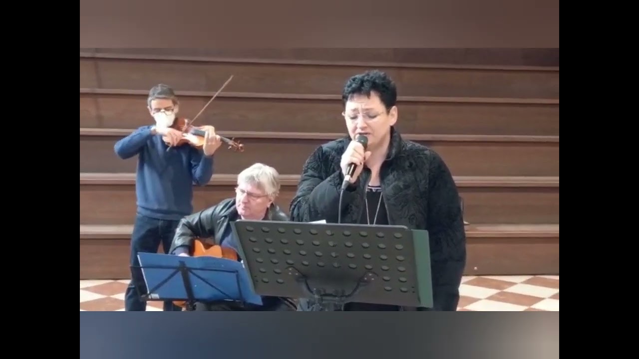 Petra Hameseder singt im Stephansdom für Kinder mit dem 