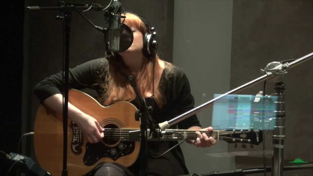 DFTV Live Sessions - Ft. Emma du Preez 