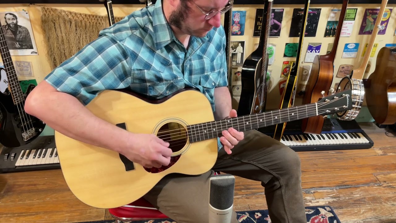 2021 Eastman E1 OM 000-size guitar
