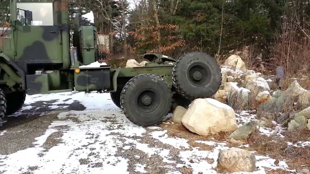 AM General M931 5 Ton Tractor Military Light Offroading