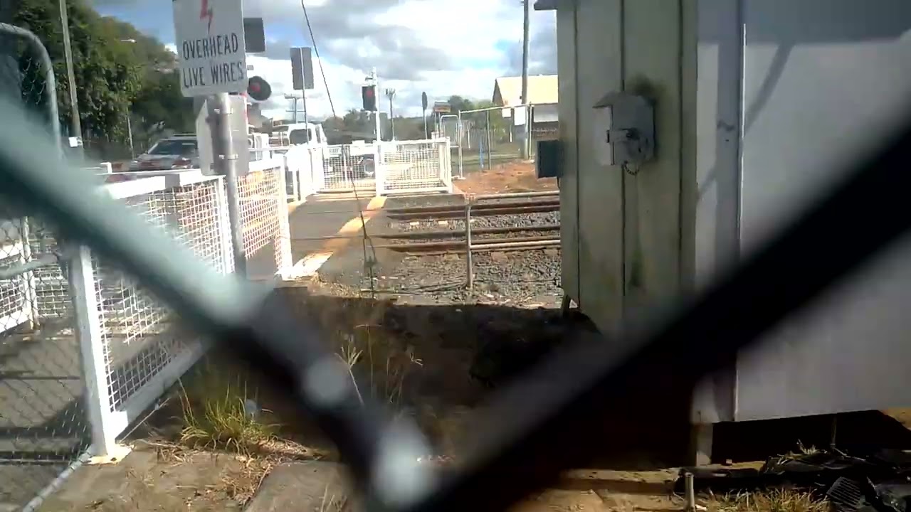 Speedy 120 IMU units go through the Caboolture line on a late running Gympie North. #subscribed #qld
