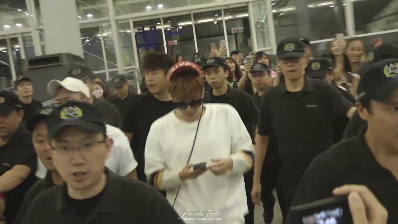 171001&171002 Jun. K at Hongkong Airport