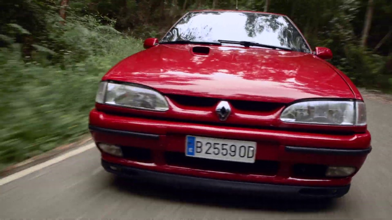 stance renault r19 1.8 16v rally.  / 4K