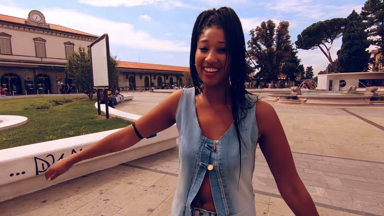 Awa Fall (Sista Awa) x Alpha Steppa - Walk On The Sidewalk (Music Video) | Dub Reggae [Steppas]