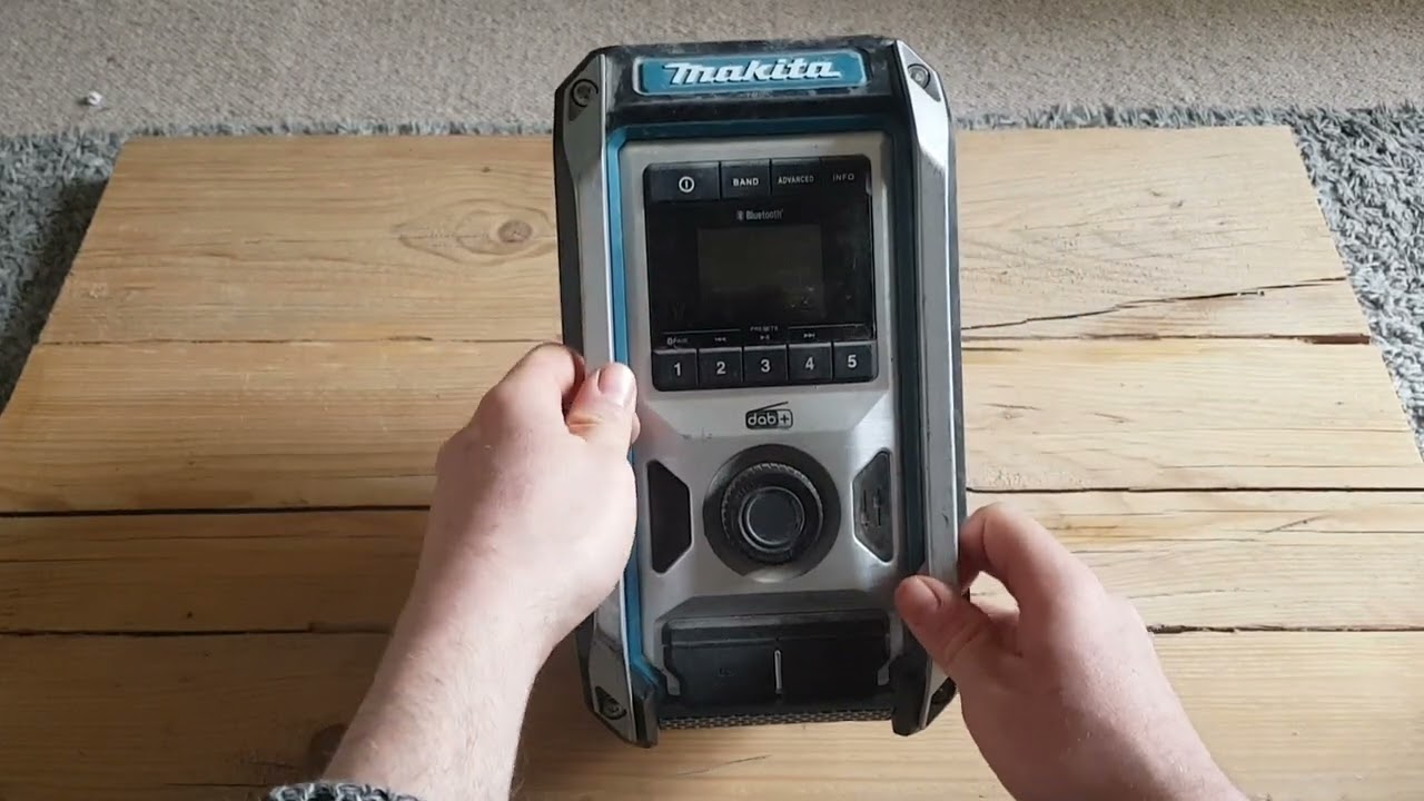 см. радио dmr115 DAB+