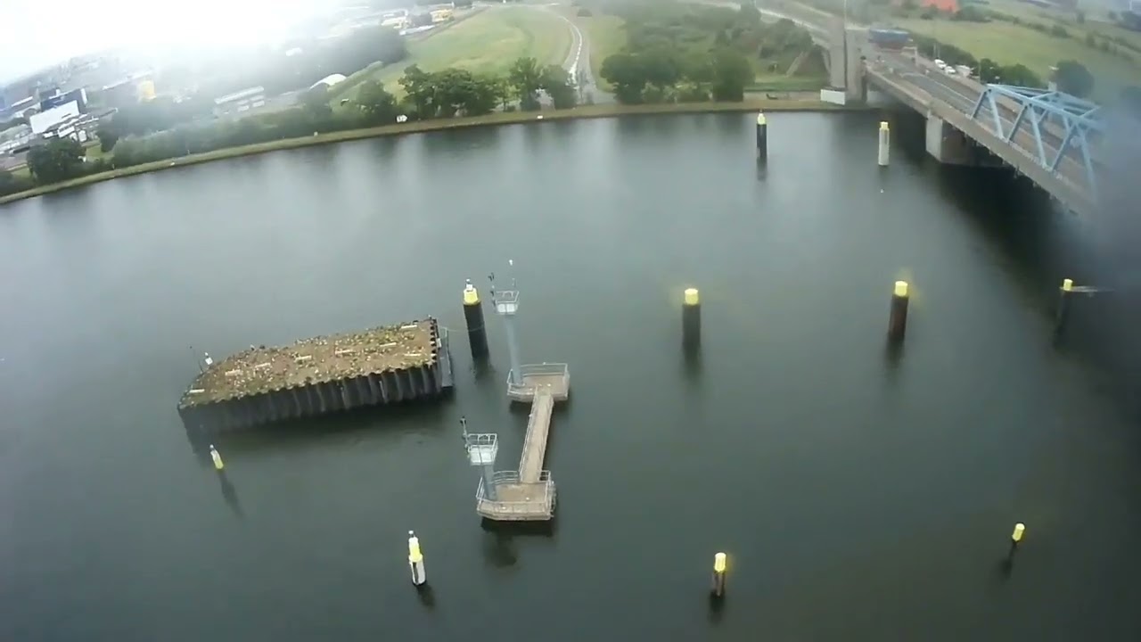 Flying near Sluiskil bridge with a LYZRC L800 Pro 2 drone in 6 Bft with gusts up to 7 Bft, 6-6-2022