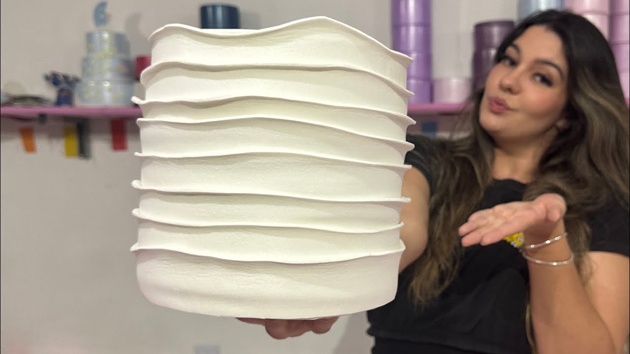 Faça Você Mesmo Bolo Fake Ruflado Casamento - Este Bolo Incrível Sem Precisar Encapar as Bases - DIY