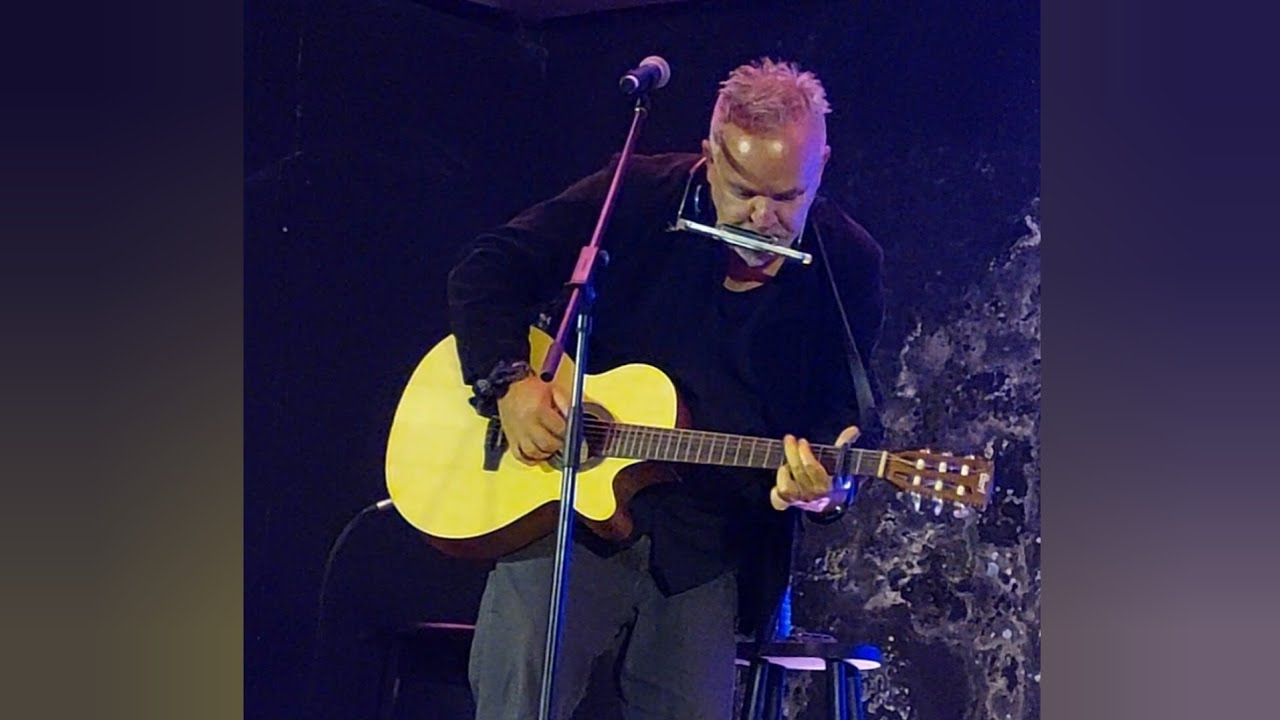Gert Vlok Nel in Kleinmond.