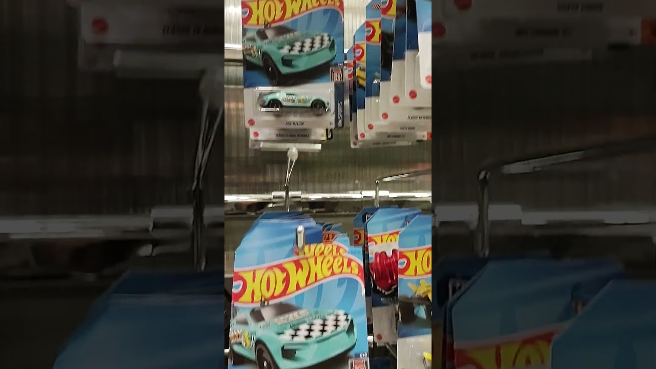 Hot Wheels Hunting | Kmart, Western Australia | Found 5 'G' Case Regular TH. No one wants them?