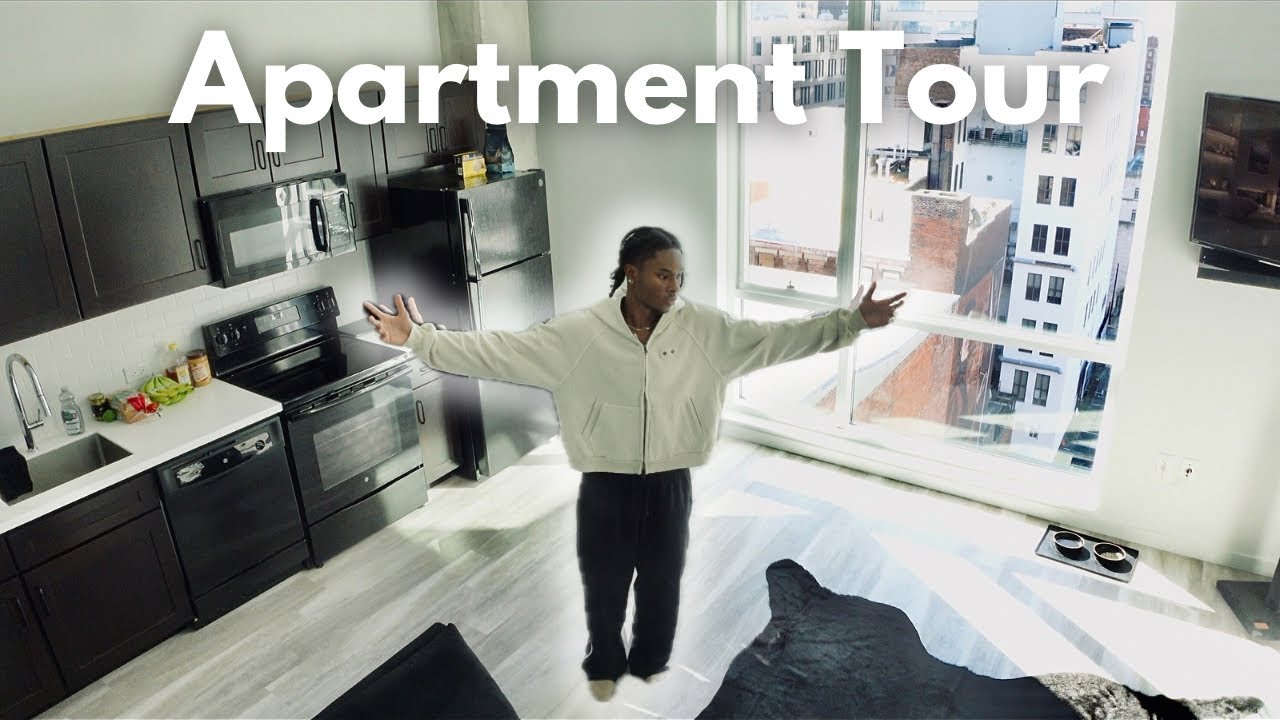 I bought my first Apartment + Apartment tour | What it's like on my own in the city