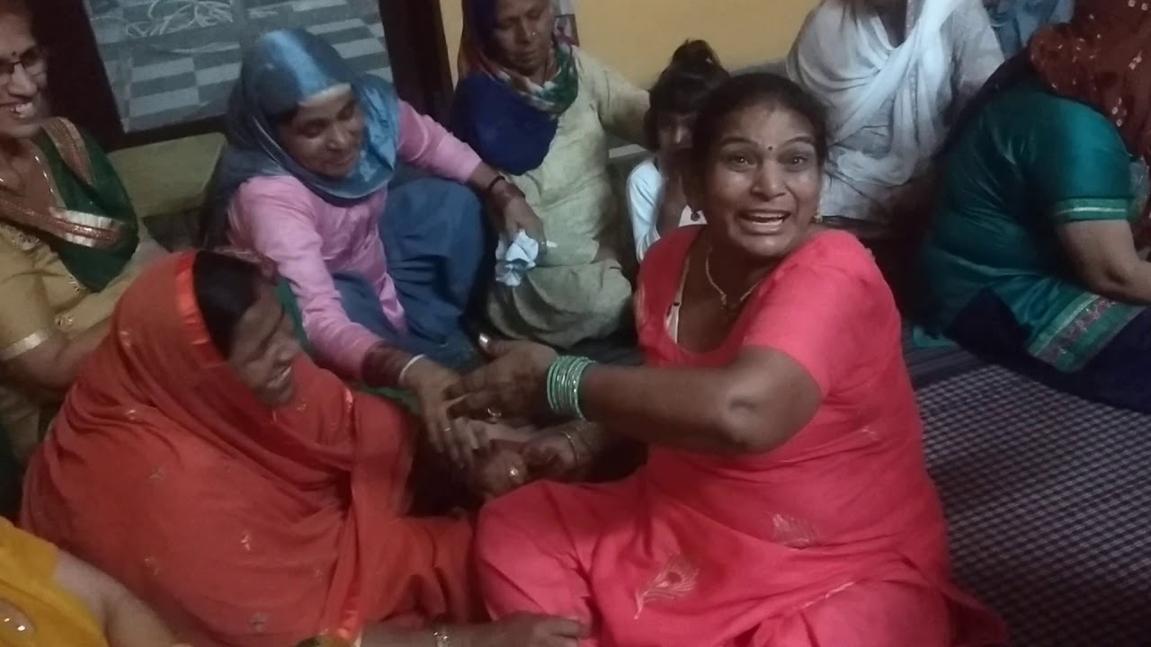 khodiya me dekho kase hnsi mjak hote h sunildevi🎄🎄