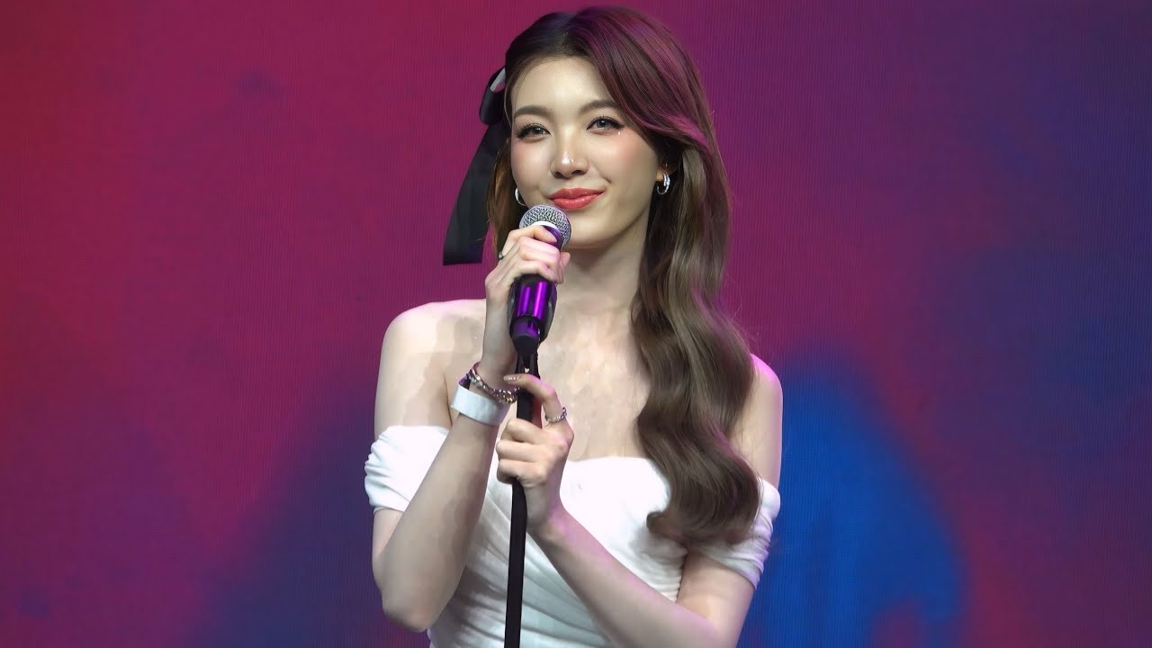 Orm Kornnaphat ออม กรณ์นภัส - Dream (song by LISA) | LingOrm Fan Meeting in Macao 251122