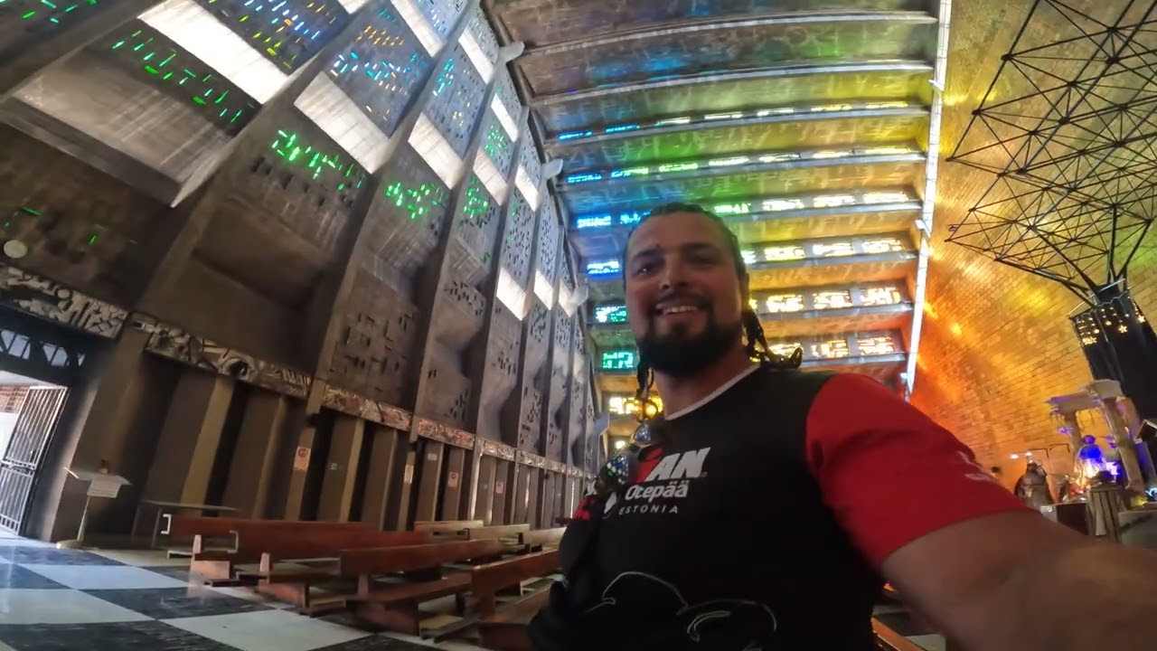 Central America - S01E04 (Guatemala, El Salvador, Honduras)