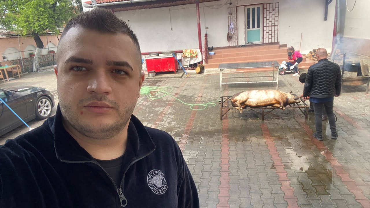 IN SFÂRȘIT TĂIEM PRIMUL PORC🐷! Alin și Anca de la Strehaia in tensiune din cauza măcelarului!⚔️