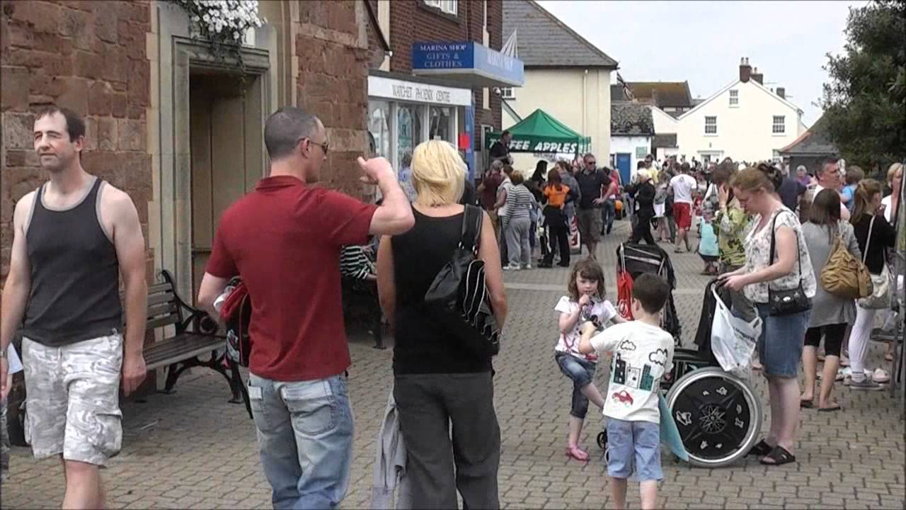 GOING TO WATCHET TO SEE THE CARNIVAL Part 1