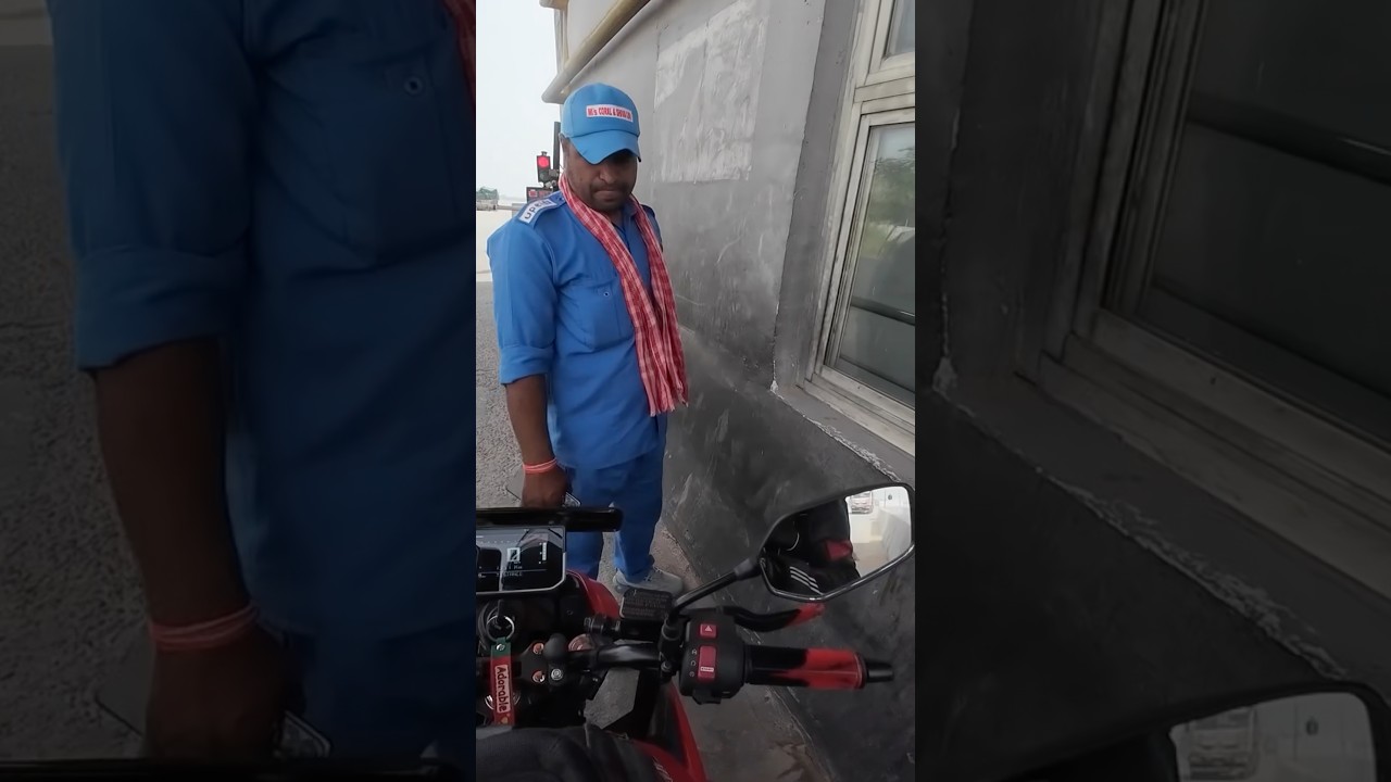 Purvanchal Expressway toll Plaza 350 Lucknow Bihar to Delhi ride ￼￼￼