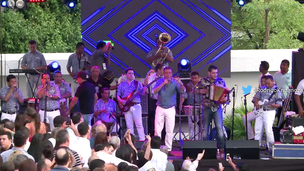 No te ruego m&aacute;s (En vivo) - Iv&aacute;n Villaz&oacute;n