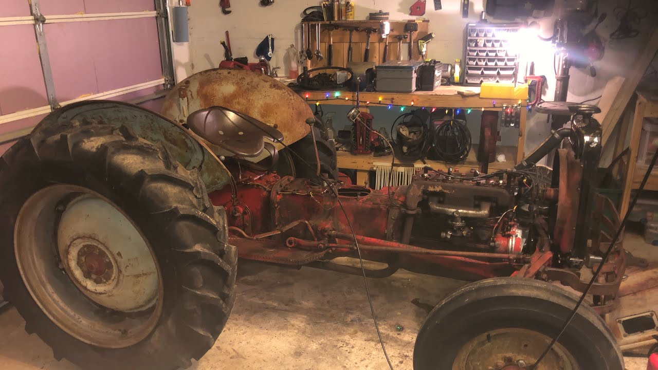 Fixed Spark ⚡️ and Compression.  1952 Ford 8N