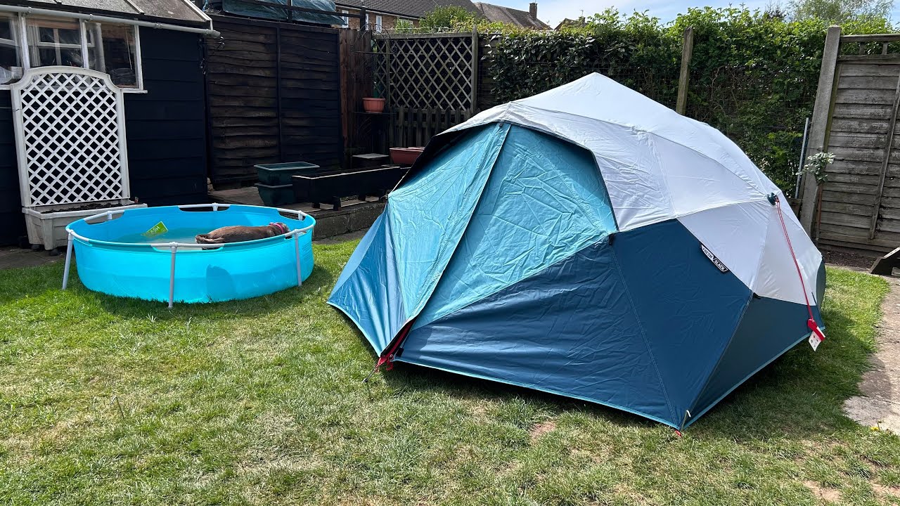 Quechua 2 Seconds Easy Fresh & Black 3-P First Impressions