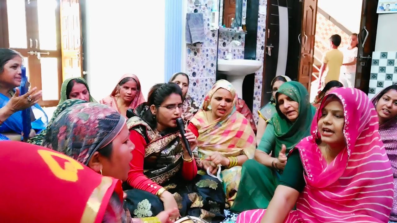 💥शानदार भजन 😍 जिसे सुनकर आ जाएगा मजा💯🔥 भाभी रूसी चूतर टेका पे मनाऊं कैसे😍 Ladli satsang 🙏