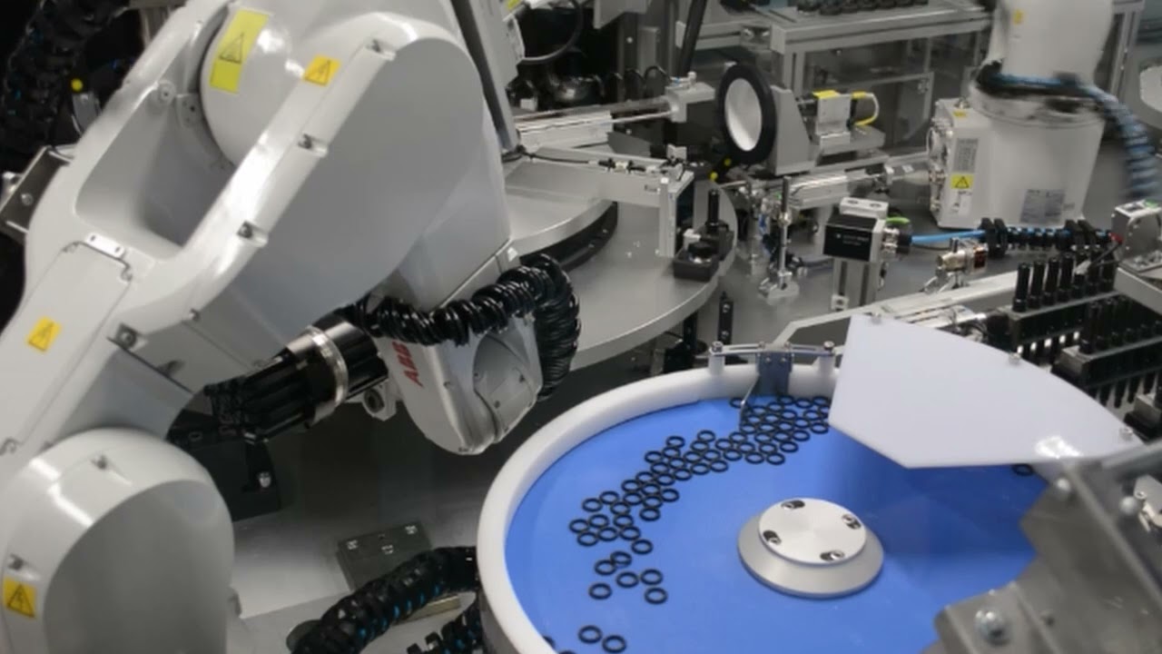 FlexiBowl&reg; 500 |Assembly of High-Pressure Automotive Connectors [ABB] - parts feeder