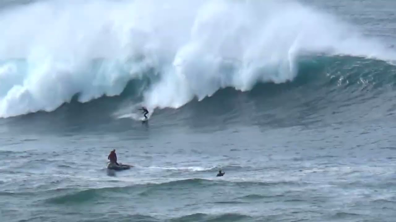 Big Wave Surfing at Wedding Cake Island - Southie - 28 March 2026