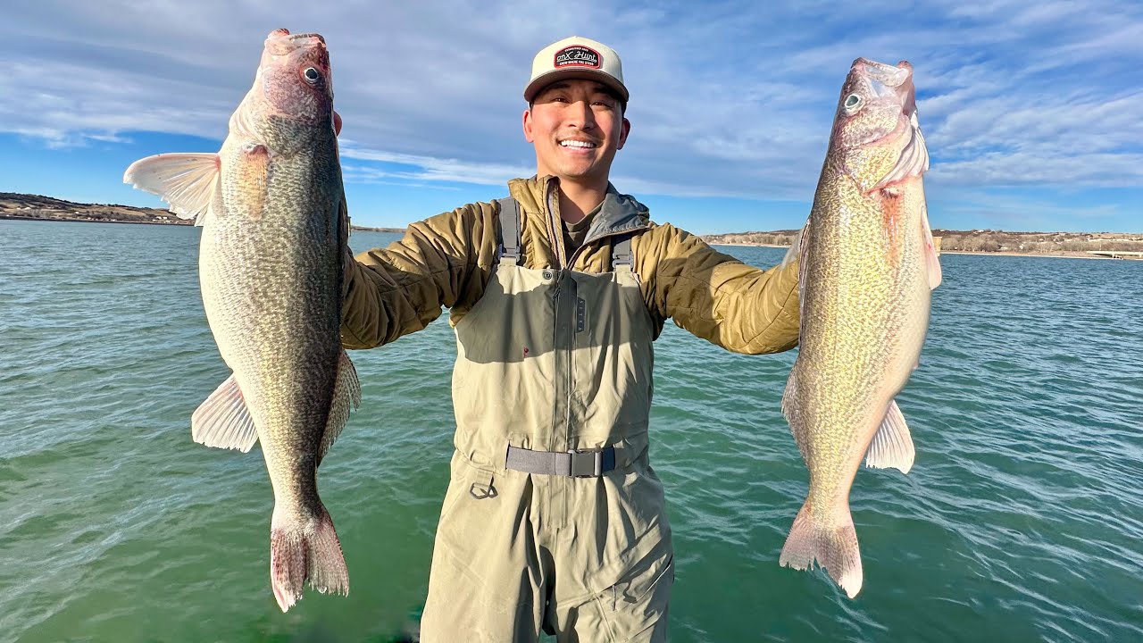 Spring Walleye Fishing a Popular River! (LIMITED OUT)
