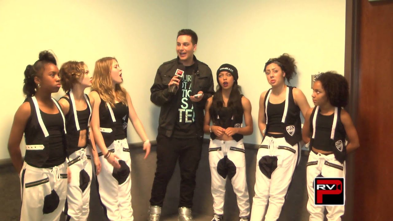 8 Flavahz Fan Questions Part 2 at WOD LA 2013