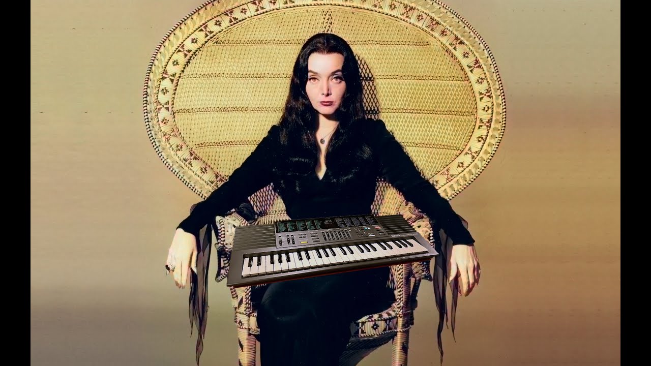 Morticia  by Pollywogs.  Yamaha PSS-380 Demo