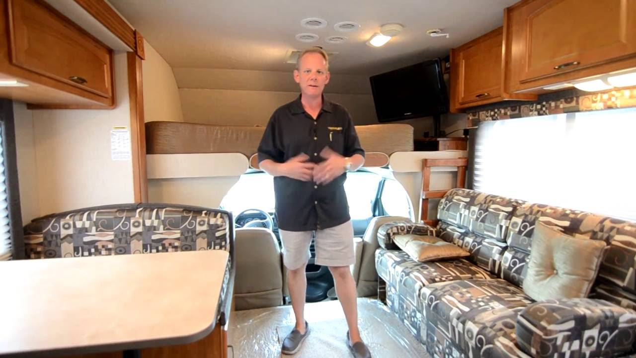 NOW SOLD: 2007 Fleetwood Tioga 31M LOW MILES!!