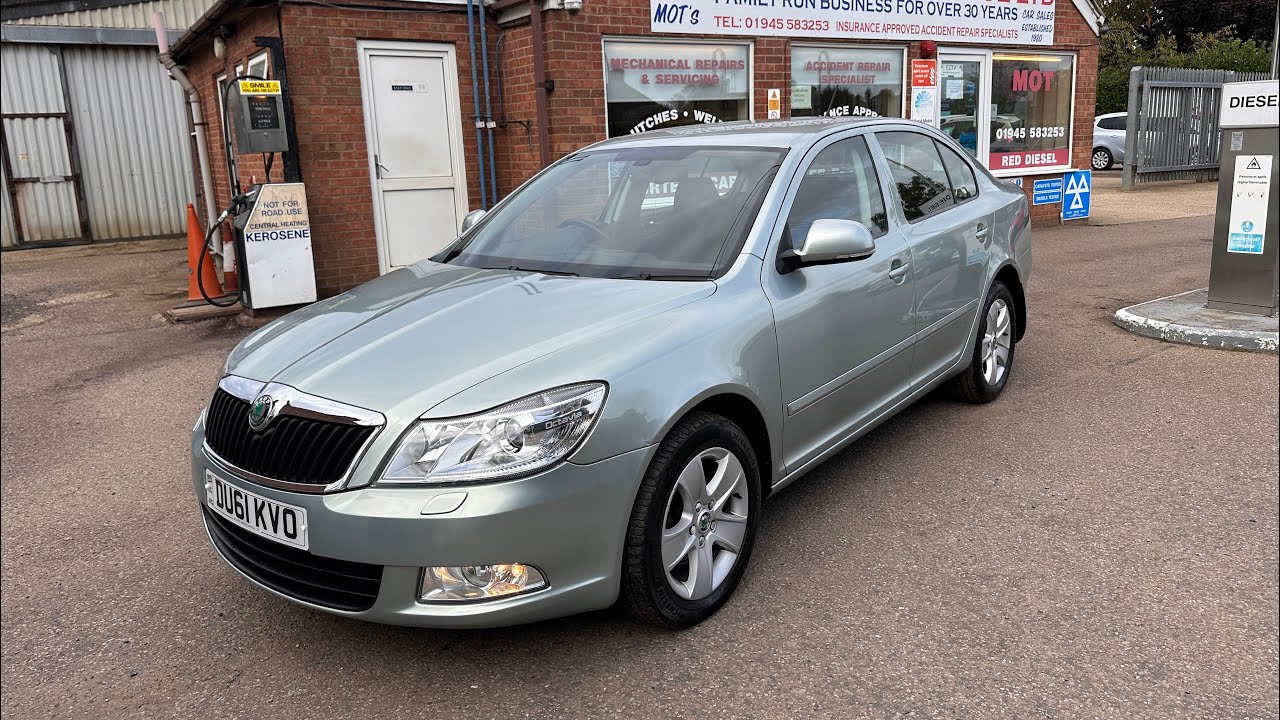 Skoda Octavia 1.6 TDI Elegance Euro 5 5dr