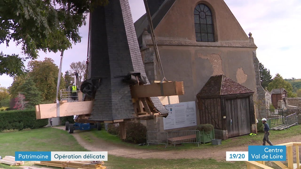 Crécy-Couvé, Eure-et-Loir : la flèche de l'église démontée et conservée car elle menaçait de tomber