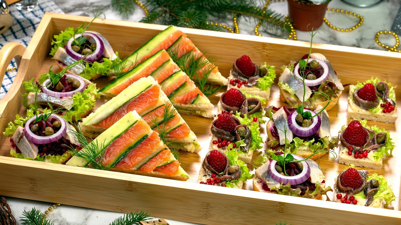 Быстрые и простые идеи для вечеринок. 4 рецепта закусок для вечеринок. Лосось, авокадо и анчоусы