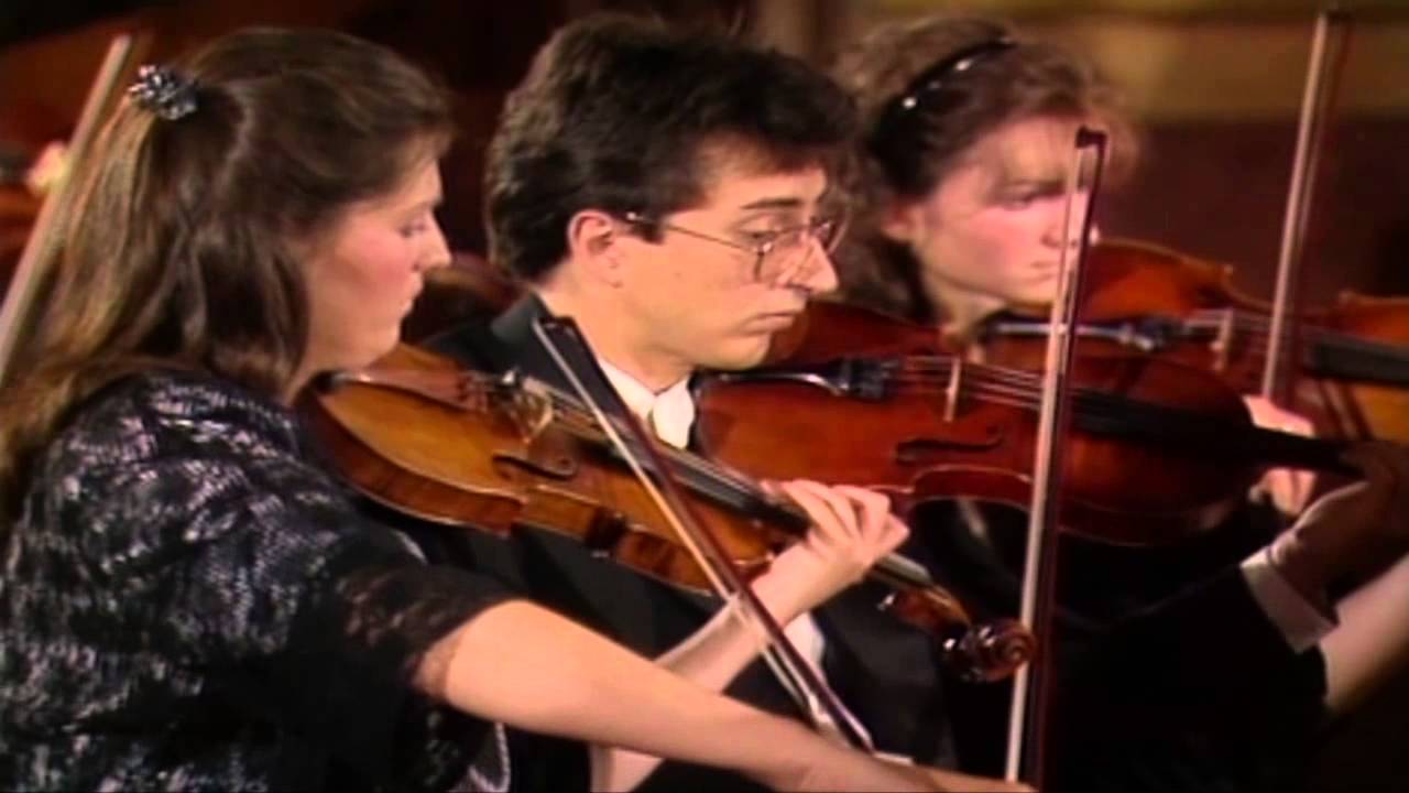 Ivan Kl&aacute;nsk&yacute; - W.A. Mozart Piano Concerto No 20 in D Minor K. 466