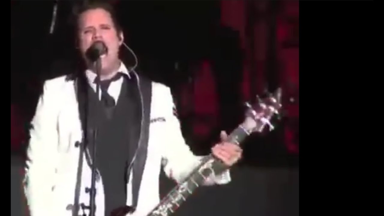 Skillet   Awake and Alive Live DVD - LEGENDADO