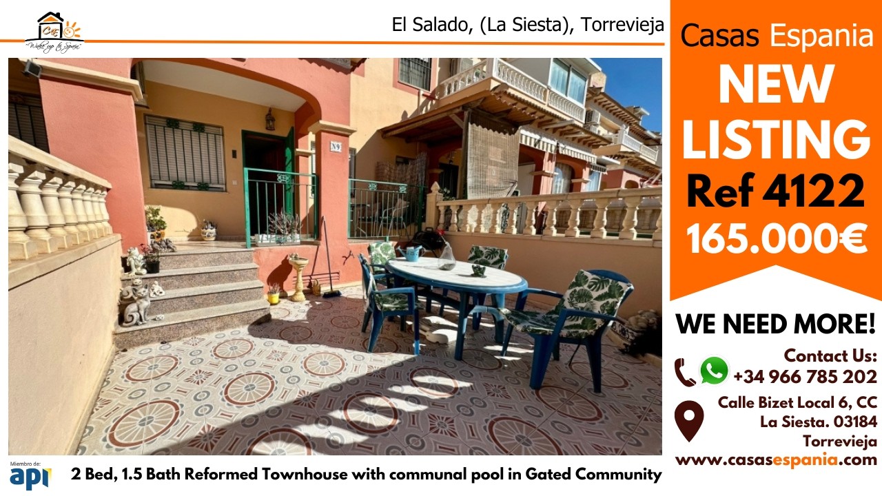 2 Bed reformed town house with private solarium, communal pool in gated community Ref.4122 165.000€
