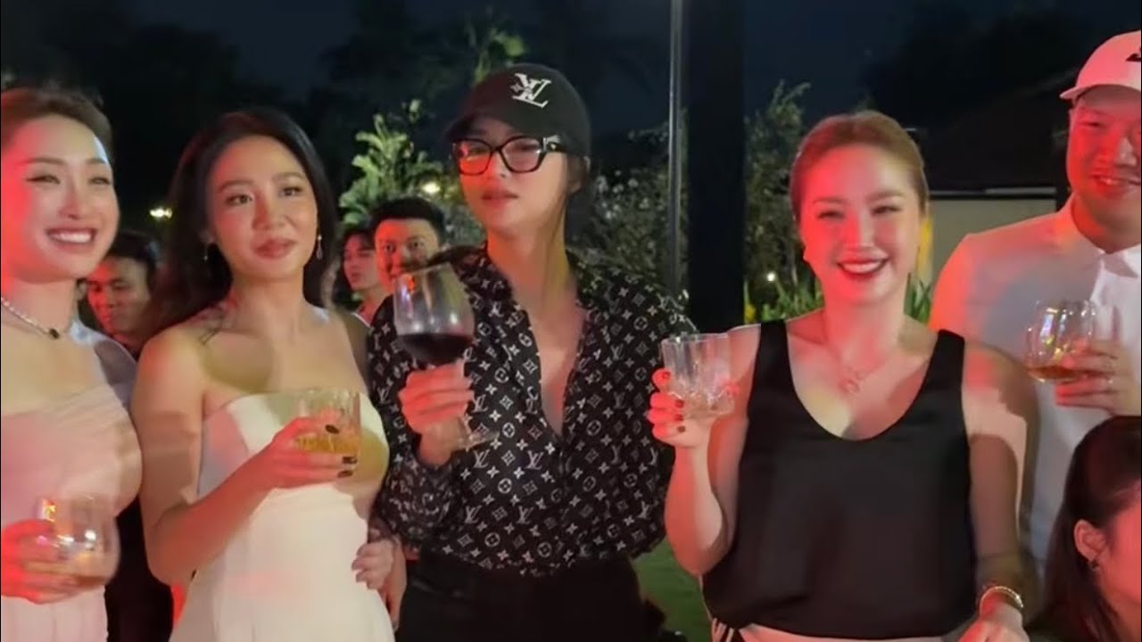 Hương Giang, Bảo Thy, Bình Minh, Ưng Đại Vệ... mừng vợ chồng Chi Bảo ra mắt CLB pickleball