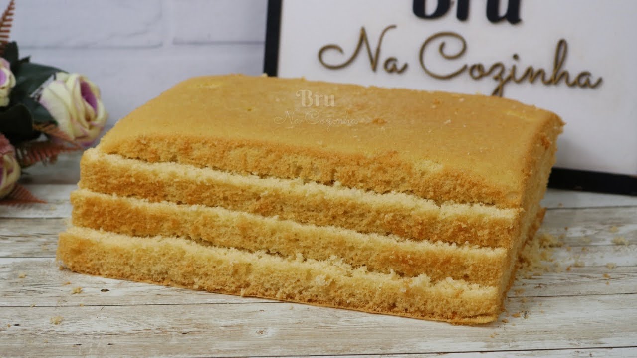 PÃO DE LÓ FÁCIL, FOFINHO E SUPER ALTO SEM SEGREDOS PARA INICIANTES | Bru na Cozinha |