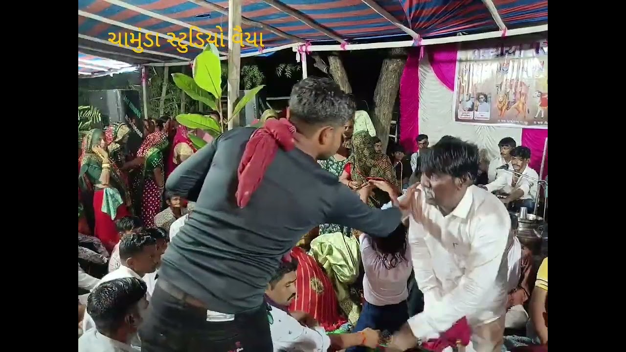 મેલડી માં LIVE Bhajan 🎵🔥 – Full Program – Viral Video!”