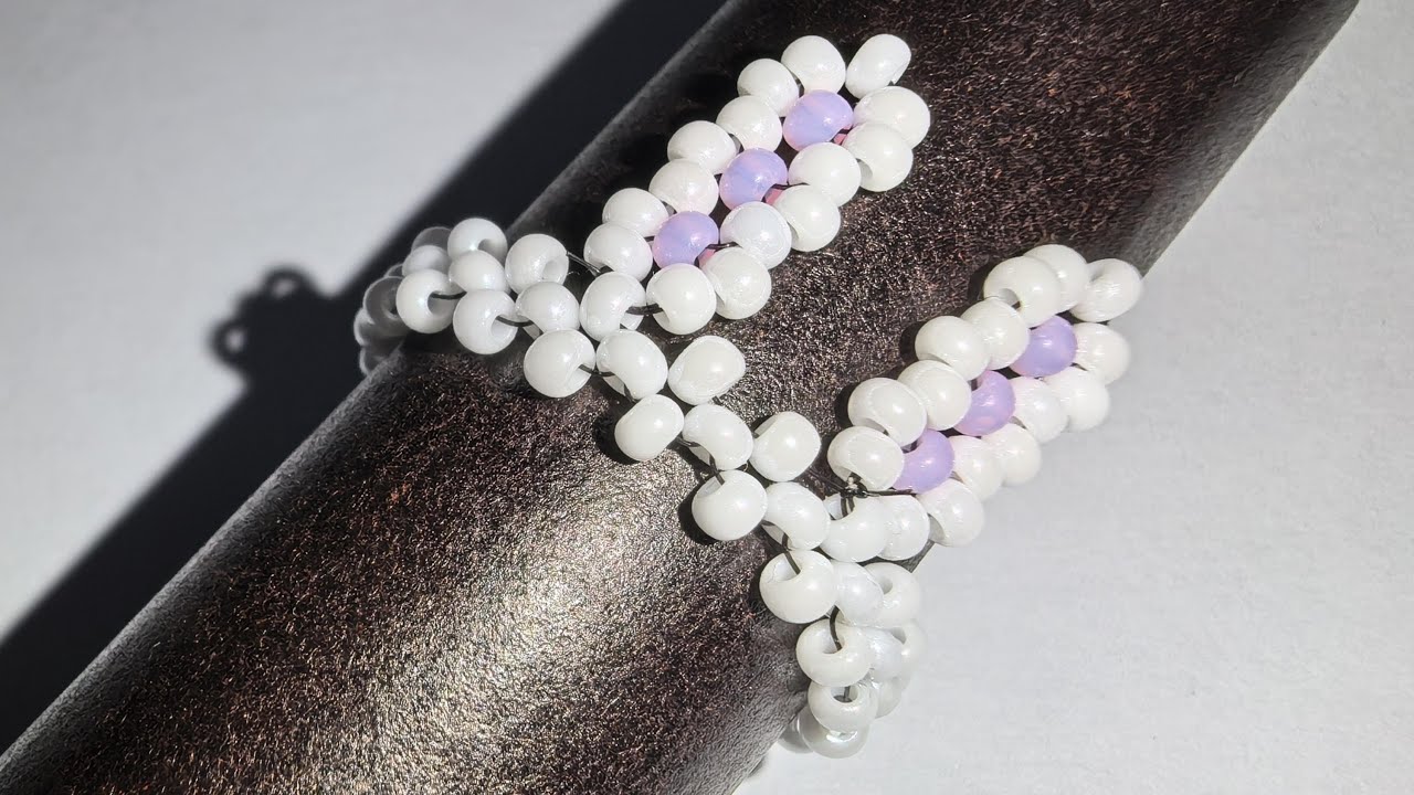 Bunny bead ring! Very simple, yet beautiful