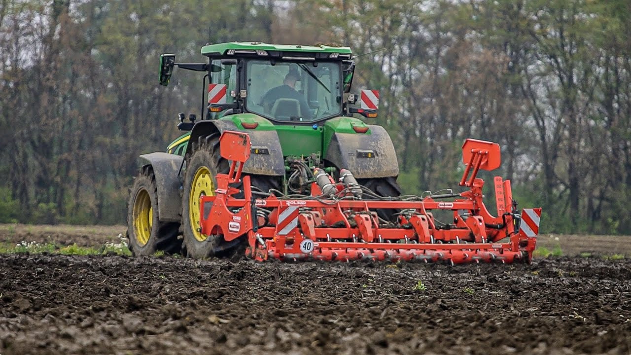 Ciężkie głęboszowanie z dźwiękiem silnika | John Deere 8R |