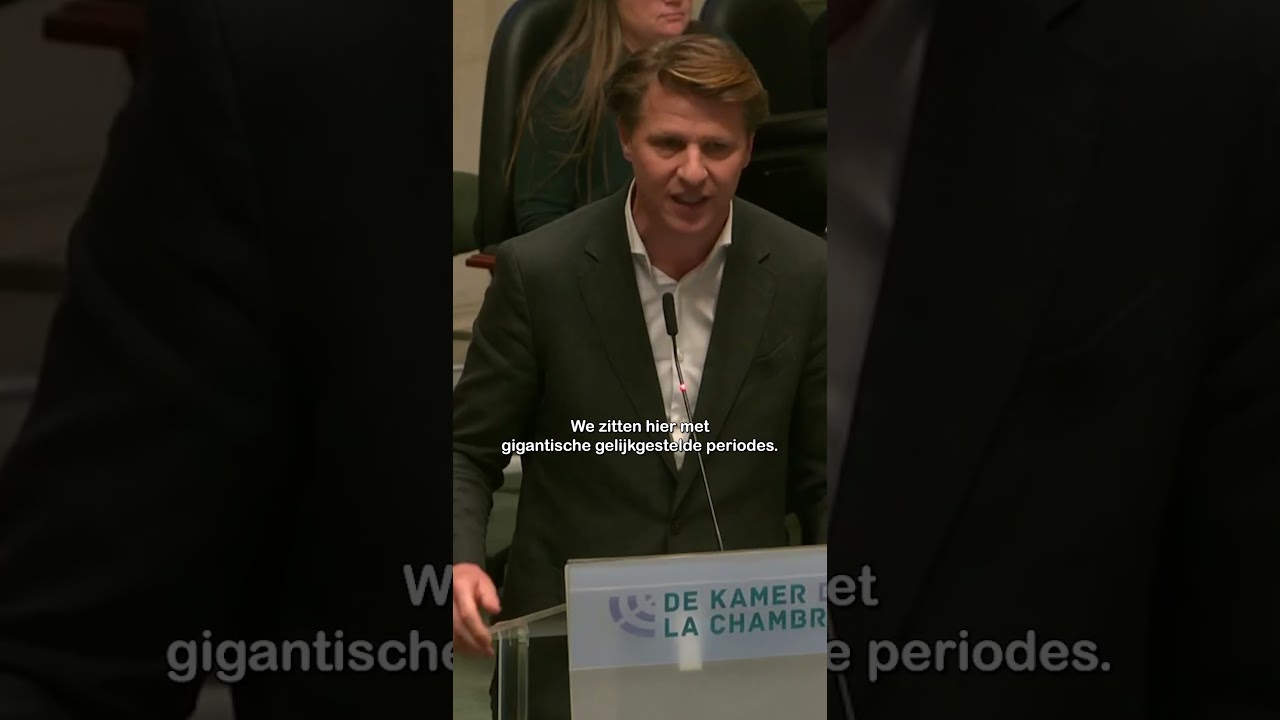 Axel Ronse: 'Extreemlinks blijft mensen blaasjes wijsmaken' #shorts