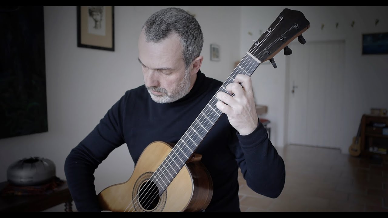 El Noi de la Mare - Traditional Catalan song, arrangement Miguel Llobet -  Benoît ALBERT, guitar.