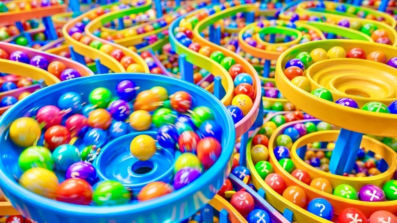 Marble Run Peaceful Flow ASMR – Soft Motion and Rhythm