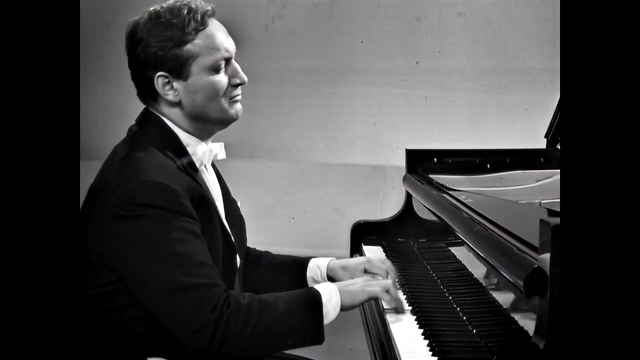 Gyorgy Cziffra plays Schumann Toccata in C major Op. 7 (1962)