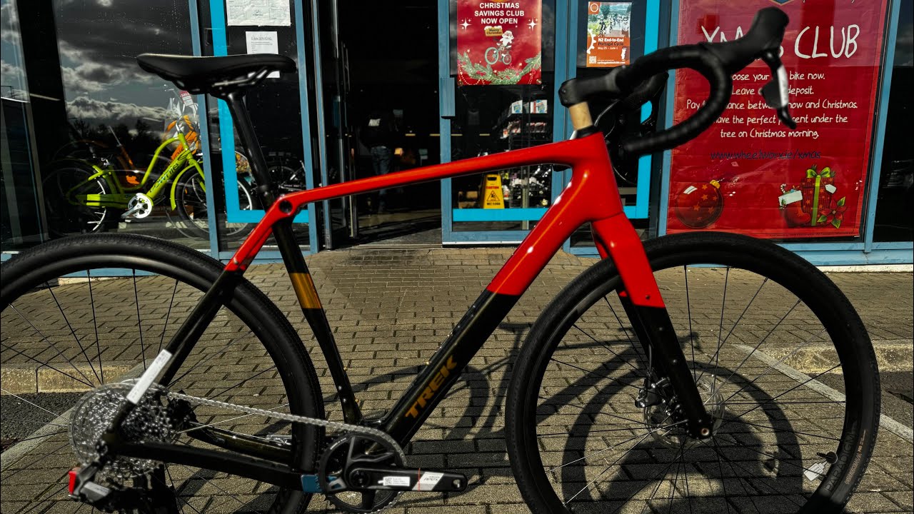 Unboxing: Trek Checkpoint SL5 AXS Gen3