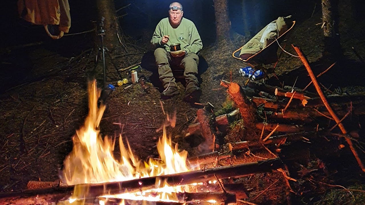 WILD CAMPING IN STORM CIARA HAMMOCK CAMP HARWOOD FOREST